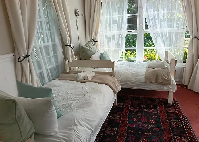 Eastbury Cottage