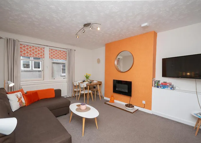 Castlehill Apartment