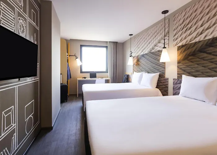 Ibis Tijuana
