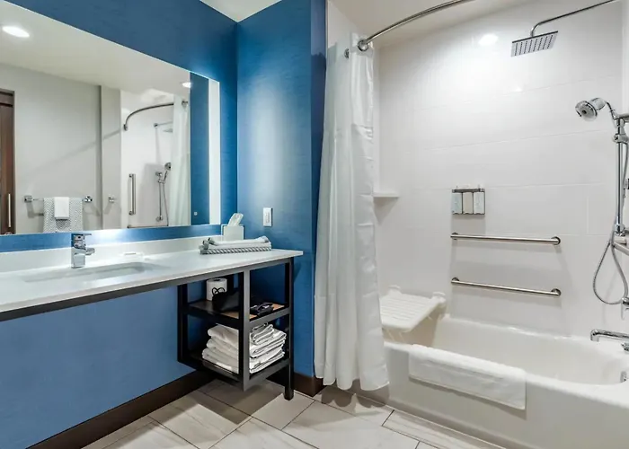 Holiday Inn Express Bettendorf - Davenport Ne By Ihg