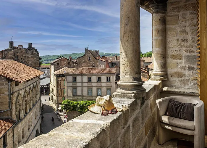 Mercure Figeac Viguier Du Roy