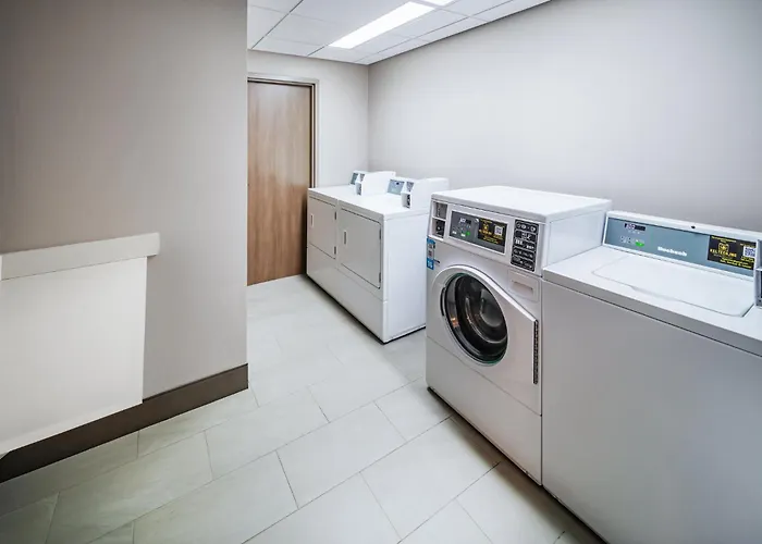 Holiday Inn Express And Suites Bossier City Louisiana Downs By Ihg