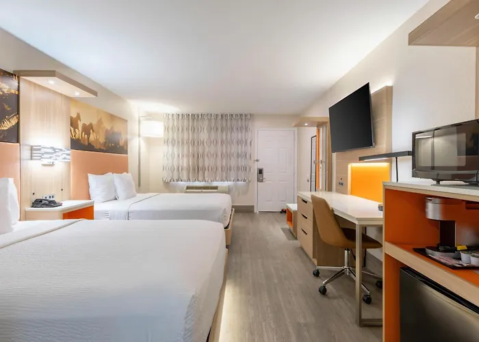 Days Inn By Wyndham Granbury