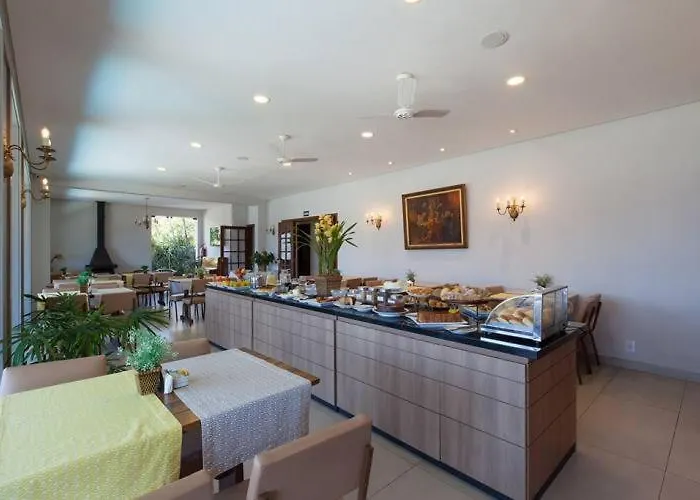 Hotel Dominguez Master