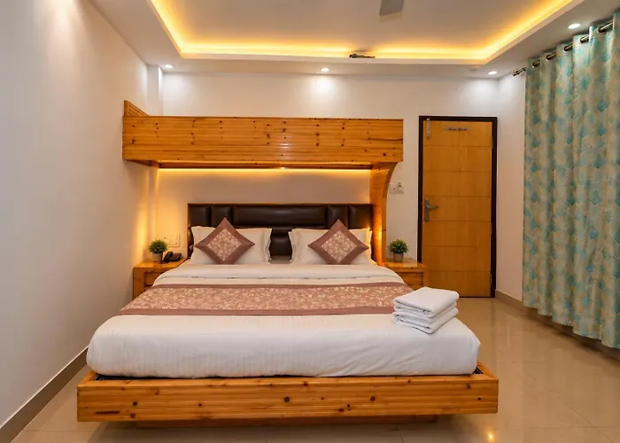 Hotel Yes Boss - Walking Distance New Delhi Railway Station