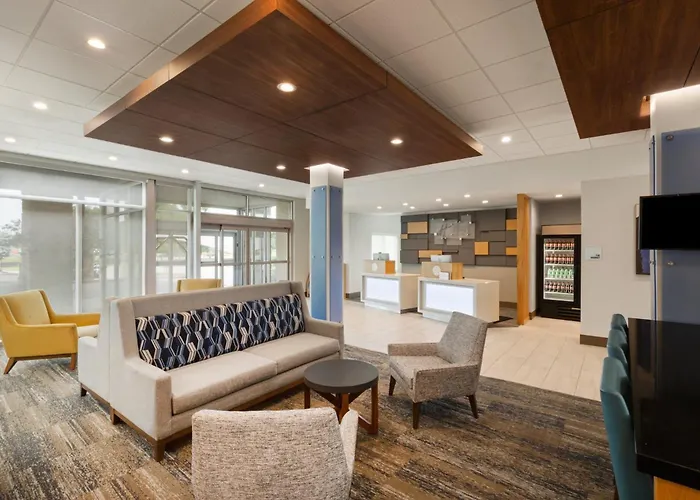 Holiday Inn Express & Suites - Chalmette - New Orleans S By Ihg