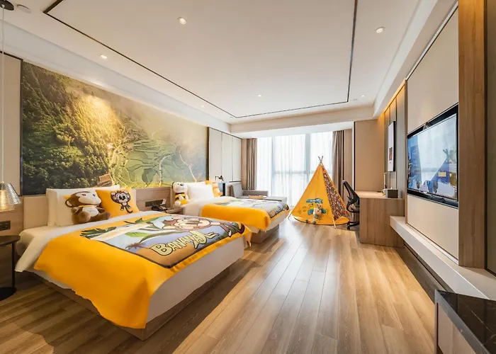 Atour Hotel Guiyang Century City Shopping Center
