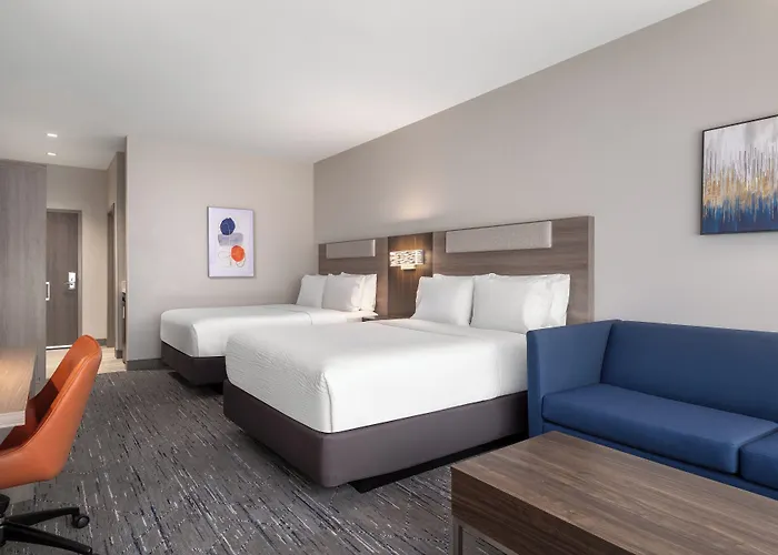 Holiday Inn Express & Suites Buford - Mall Of Georgia By Ihg
