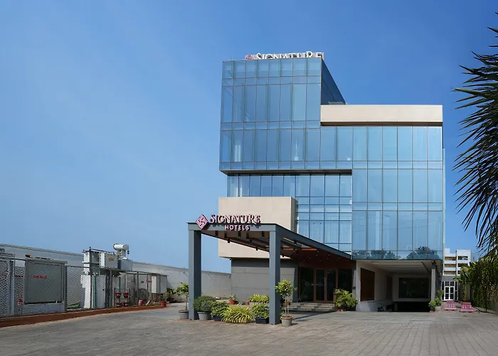 Signature Hotels