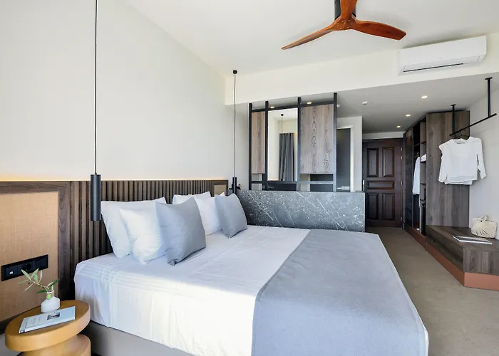 Aristoteles Holiday Hotel And Spa
