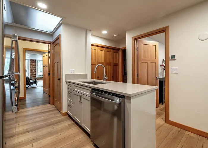 Bavarian Lodge Suites