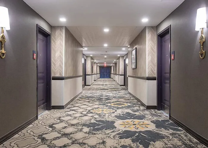 Oak Grove Racing Gaming & Hotel