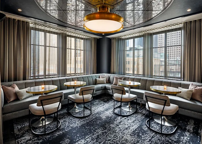 Rand Tower Hotel, Minneapolis, A Tribute Portfolio Hotel