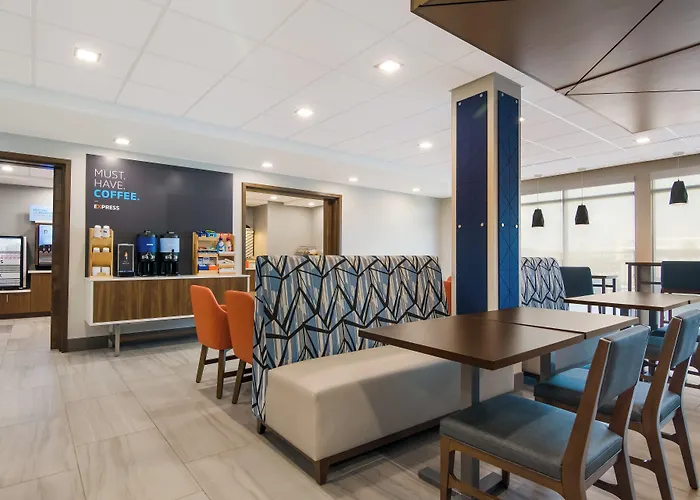 Holiday Inn Express & Suites Springdale - Fayetteville Area By Ihg