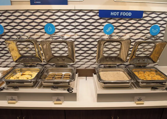 Holiday Inn Express & Suites Dayton North - Vandalia By Ihg