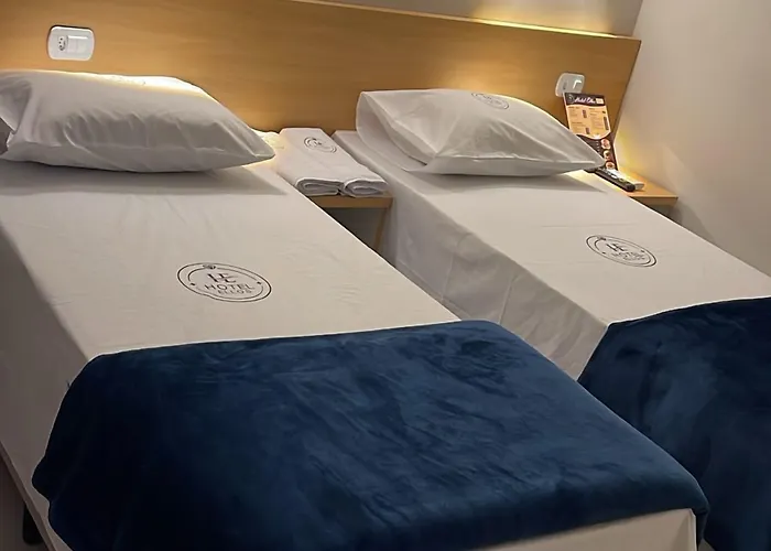 Hotel Ellos - Estacionamento e Café da Manhã Incluso