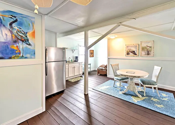 Historic Swansboro Studio W/ Intracoastal View!