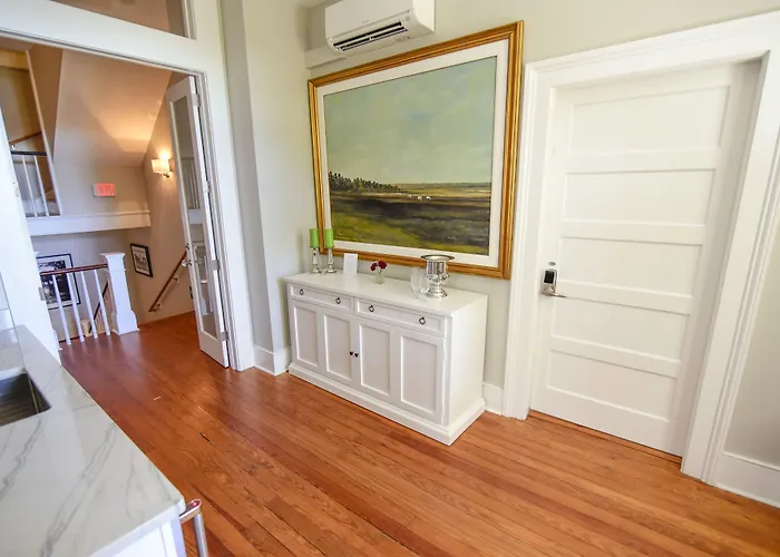 607 Bay Inn Downtown Beaufort