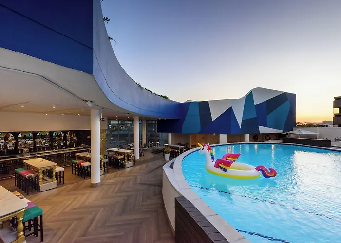 Hotel Sky Sandton