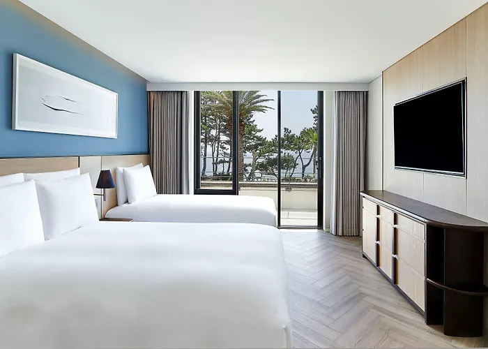 Parnas Hotel Jeju