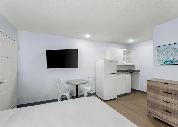 Birch Hill Suites Jackson