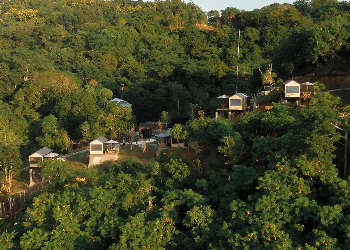 Bobocabin Umarato Sumba