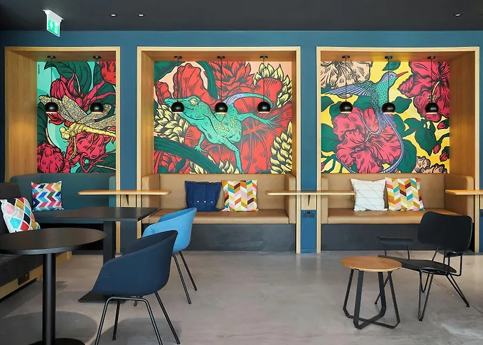 Moxy Bristol