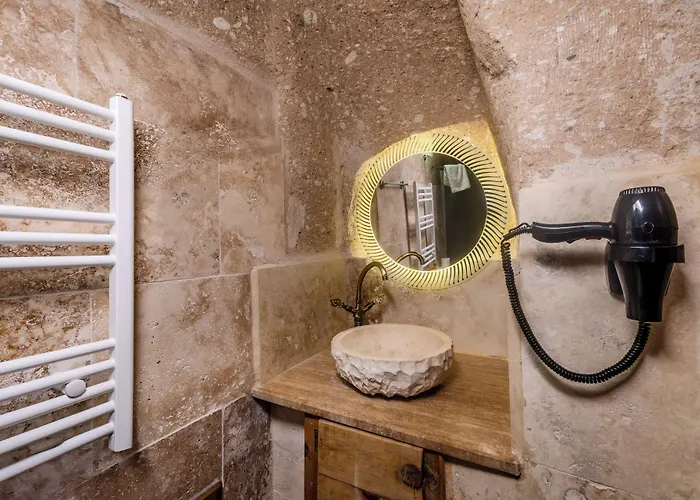 Zula Cave House
