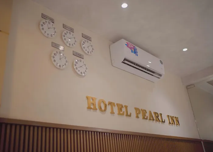 Hotel Pearl Inn