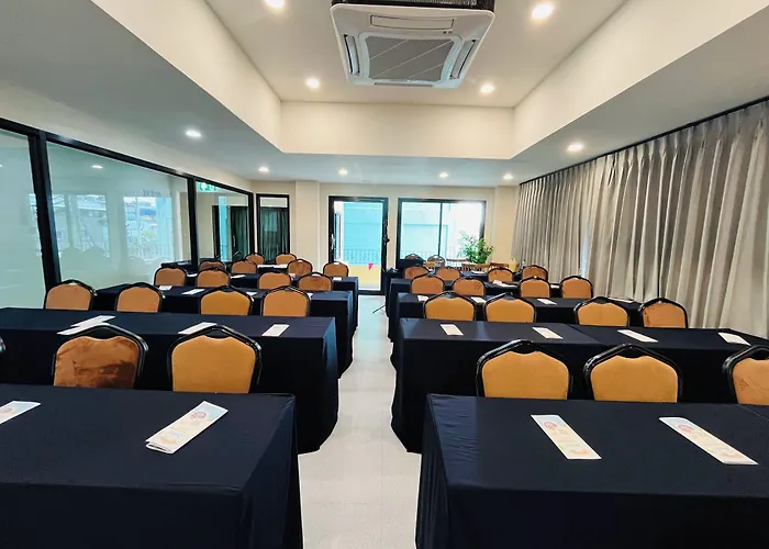 Usabai Riverside Boutique Hotel