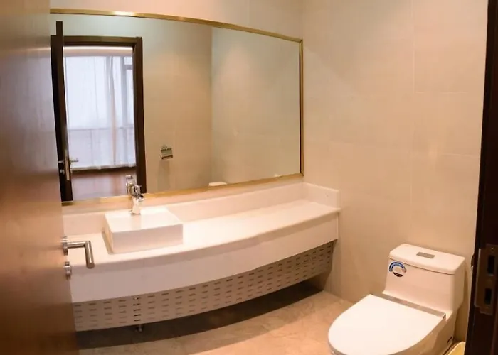 Greentree Eastern Rizhao High Speed Railway Station Hotel