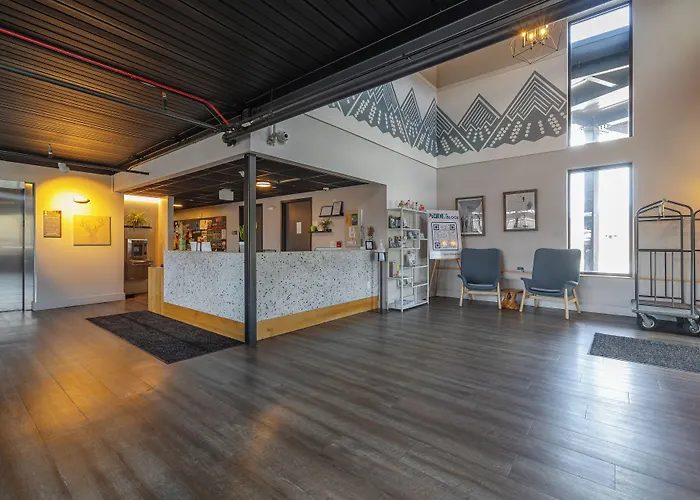 The Block Hotel & Commons