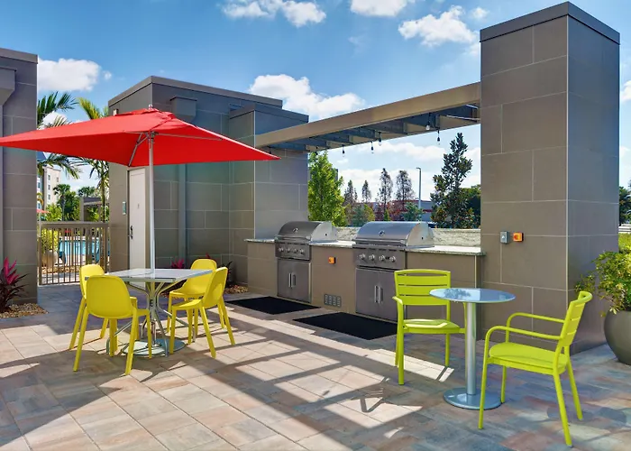 Home2 Suites By Hilton Fort Myers Colonial Blvd