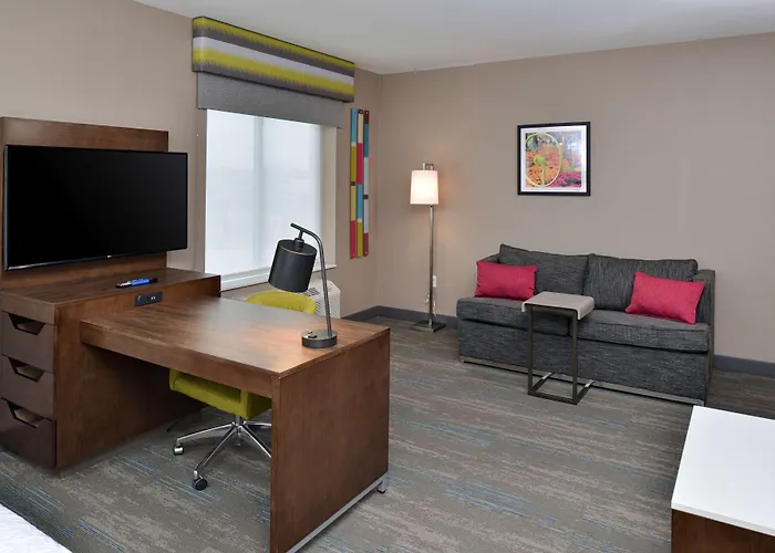 Hampton Inn & Suites Adrian, Mi