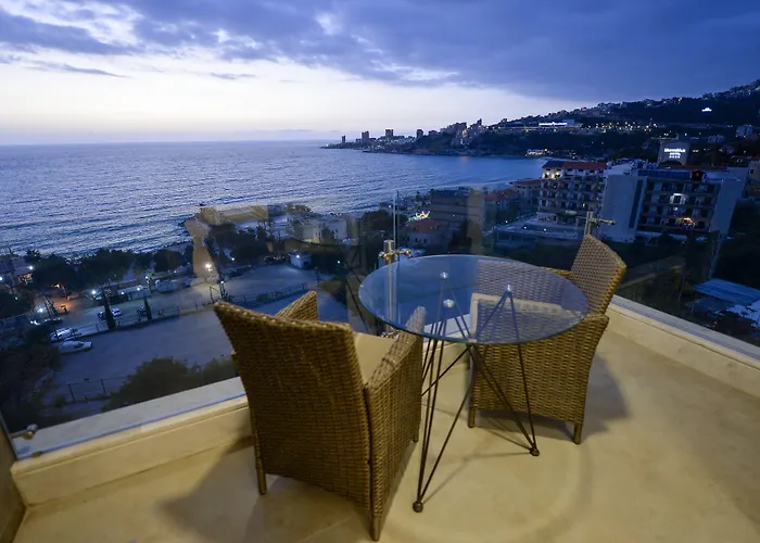 Zett Hotel