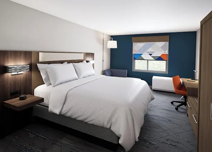 Holiday Inn Express & Suites Augusta W - Grovetown By Ihg