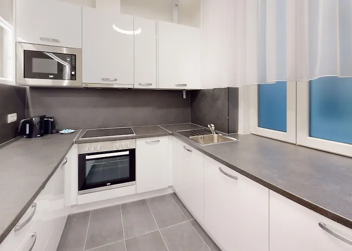 Alon Homes Vienna - Premium City Center Apartments