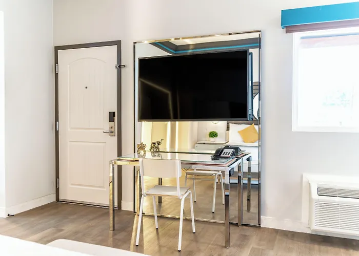 Aspire Inn Studios & Spas