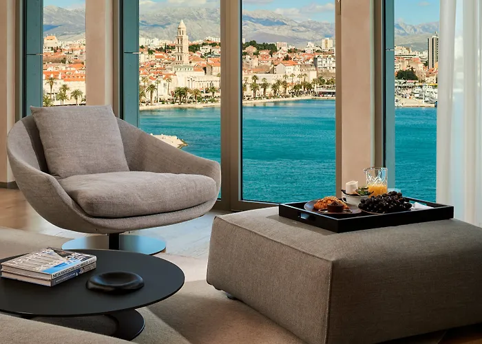 Hotel Ambasador