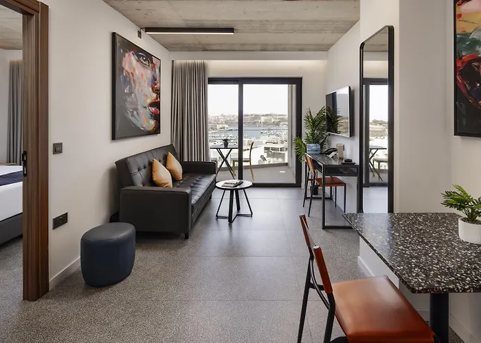 Grands Suites Hotel And Spa Sliema