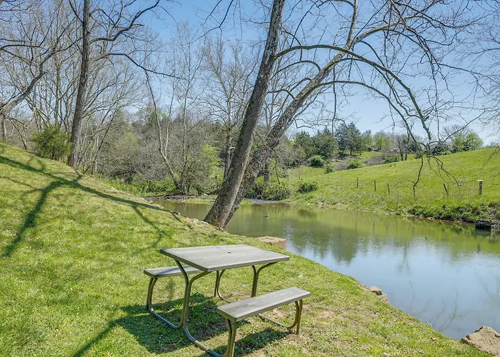 Waterfront Virginia Retreat W/ Canoe, Pets Welcome