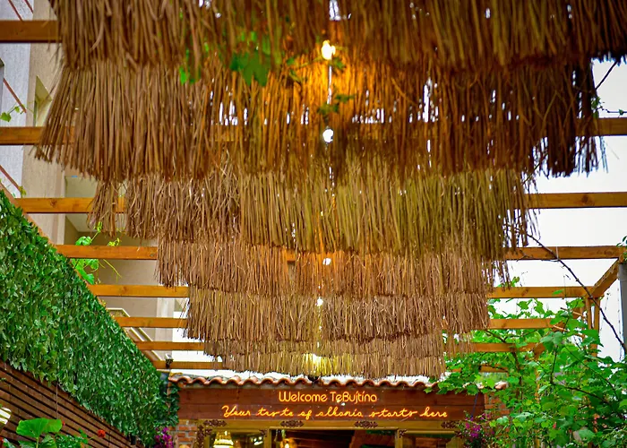 Te Bujtina Hotel- Cozy Stay With Traditional Breakfast Near Beach