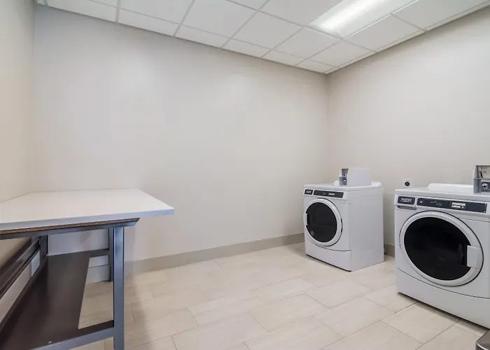 Holiday Inn Express & Suites - Asheboro By Ihg
