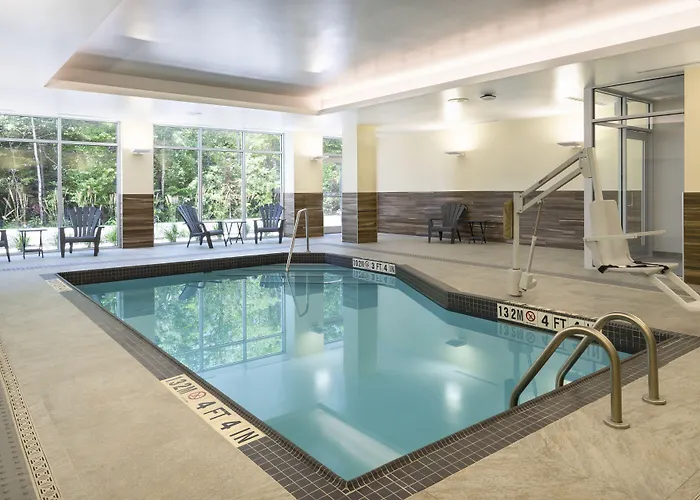 Fairfield By Marriott Inn & Suites North Bay