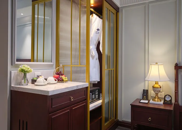 Grand Hotel Du Lac Hanoi