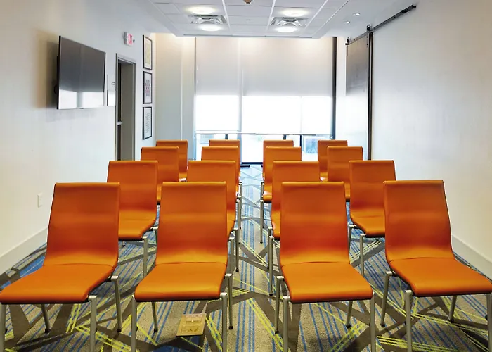 Holiday Inn Express & Suites - Wentzville St Louis West By Ihg