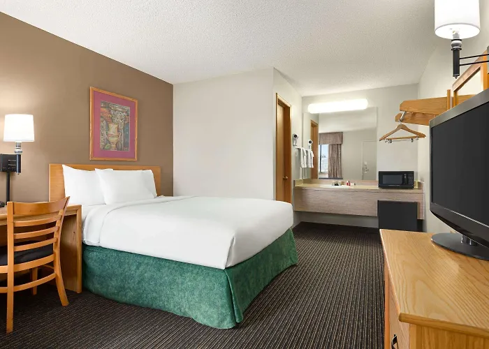 Travelodge By Wyndham Wellington