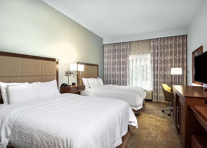 Hampton Inn & Suites Florence Center