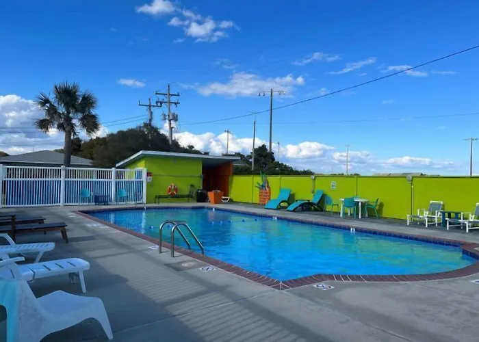 Swell Motel
