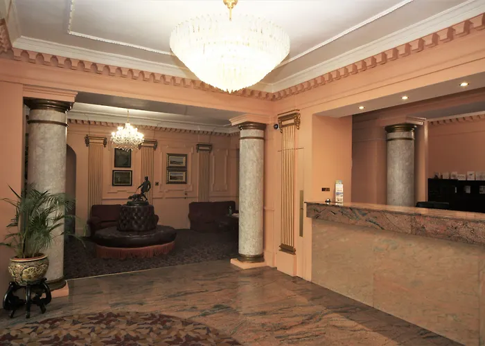 Bristol Hotel